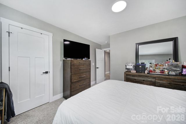 108-110 Carpenter Street, Lincolnton, NC 28092