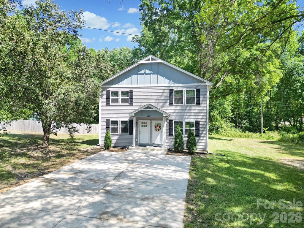 108-110 Carpenter Street, Lincolnton, NC 28092