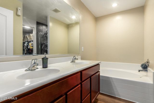 24649 W SHERATON Lane, Buckeye, AZ 85326