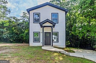 2741 Village Green Drive, Macon, GA 31206