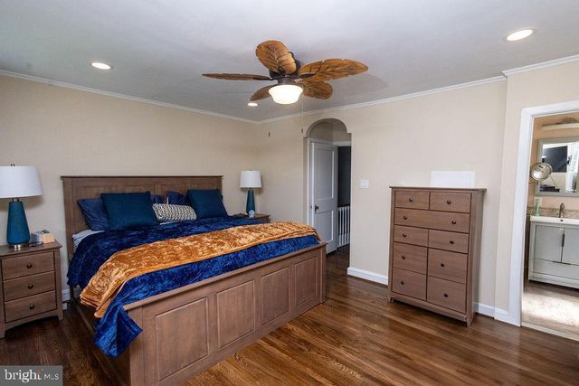 5714 DREXEL RD, Philadelphia, PA 19131