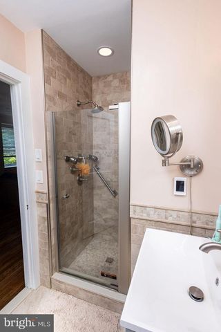 5714 DREXEL RD, Philadelphia, PA 19131