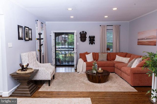 5714 DREXEL RD, Philadelphia, PA 19131