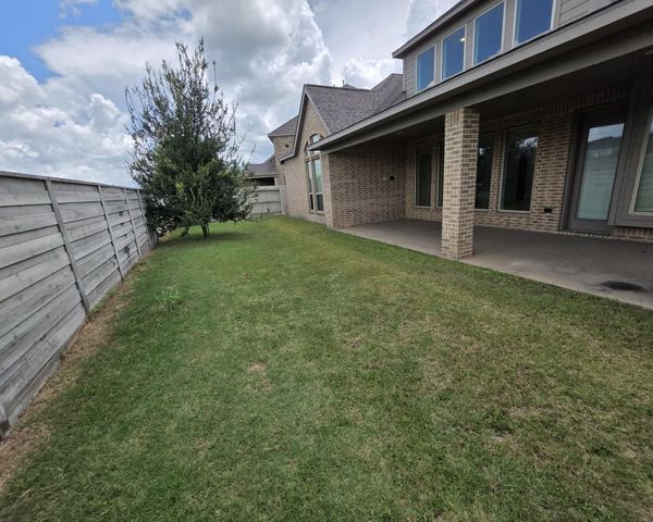 3015 Harbor Spring Way, Manvel, TX 77578