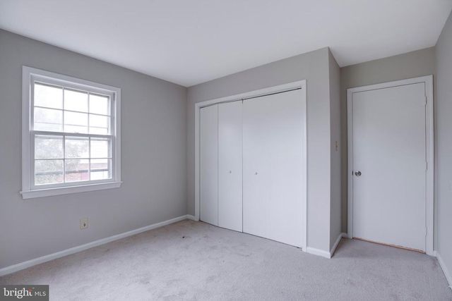 322 CLAY ST, Fredericksburg, VA 22408