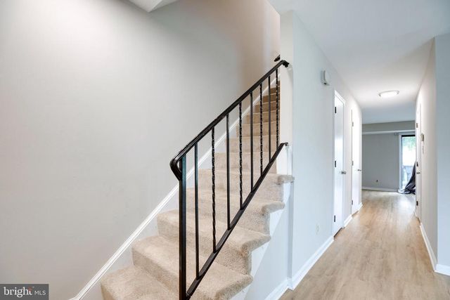 322 CLAY ST, Fredericksburg, VA 22408