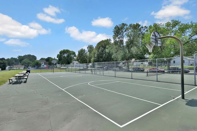 1017 Livingston Avenue, West Saint Paul, MN 55118