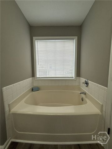 2241 Baker Carter Drive, Loganville, GA 30052