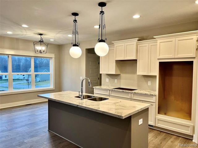 5381 Championship Drive, Linden, MI 48451