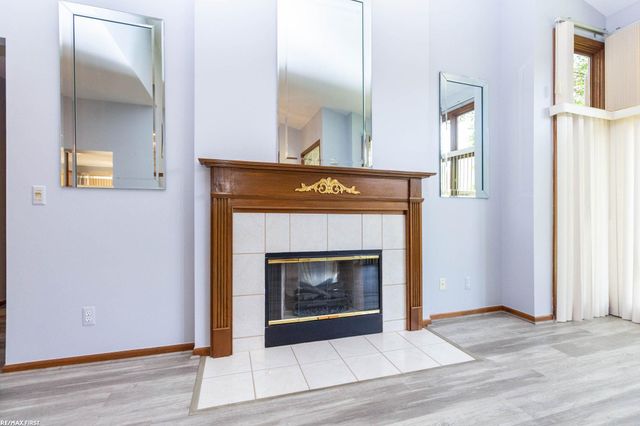 42857 Christina Drive 118, Sterling Heights, MI 48313