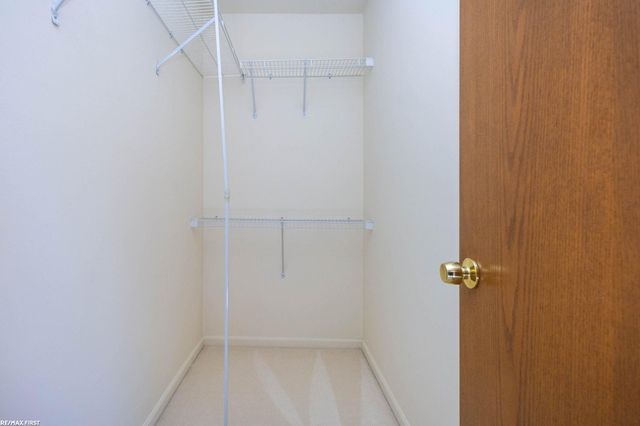42857 Christina Drive 118, Sterling Heights, MI 48313