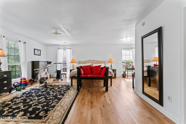 129 Princeton Ave, Oak Ridge, TN 37830