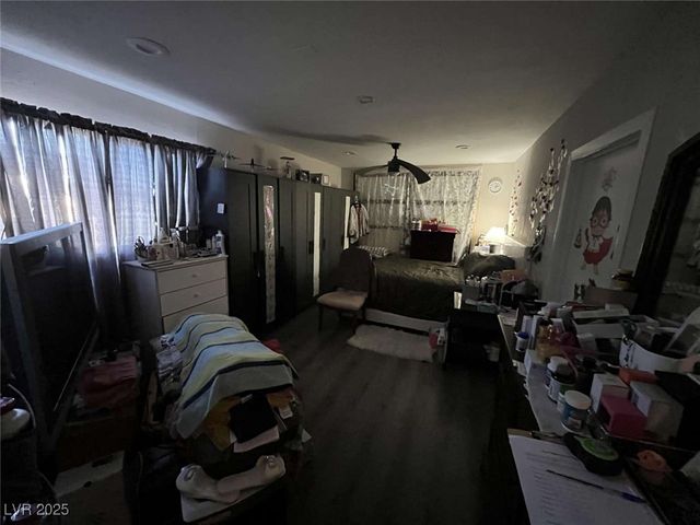 1508 East Twain Avenue, Las Vegas, NV 89169