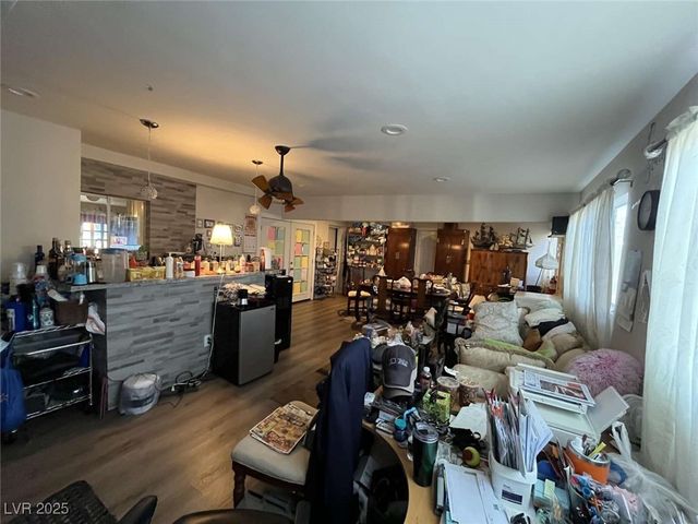 1508 East Twain Avenue, Las Vegas, NV 89169