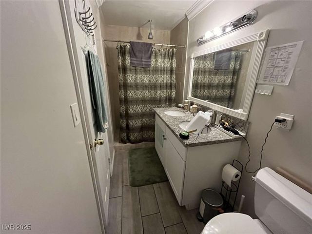 1508 East Twain Avenue, Las Vegas, NV 89169