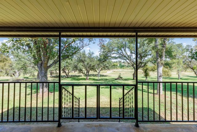 142 Lakeshore DR, Horseshoe Bay, TX 78657