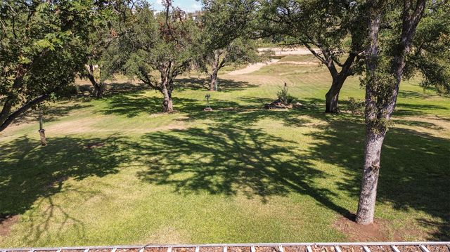 142 Lakeshore DR, Horseshoe Bay, TX 78657
