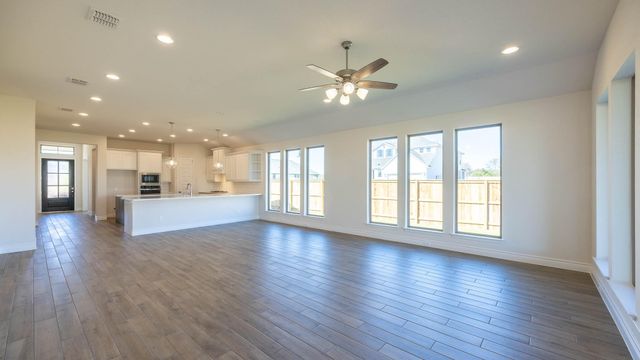 101 La Venta LOOP, Liberty Hill, TX 78642