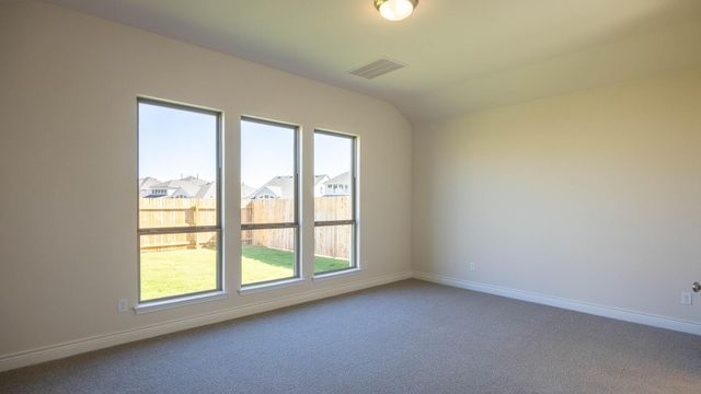 101 La Venta LOOP, Liberty Hill, TX 78642