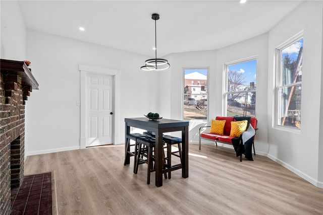 127 E Woodford Ave, Carrick, PA 15210