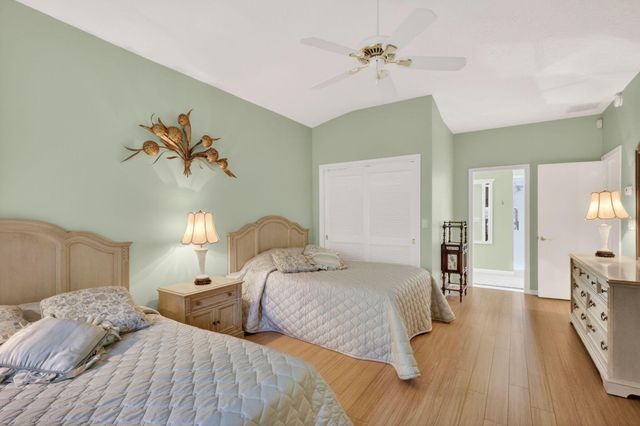 5422 SE Meredith Terrace, Stuart, FL 34997
