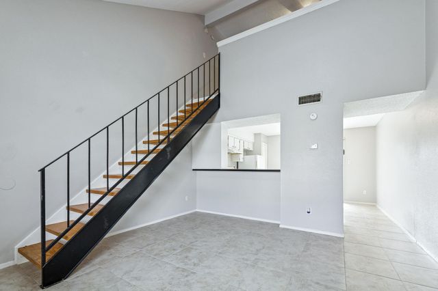 3468 Willowrun DR B, Austin, TX 78704