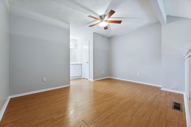 3468 Willowrun DR B, Austin, TX 78704