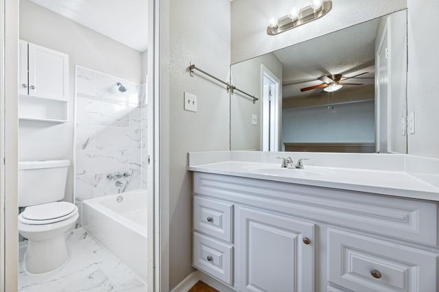 3468 Willowrun DR B, Austin, TX 78704