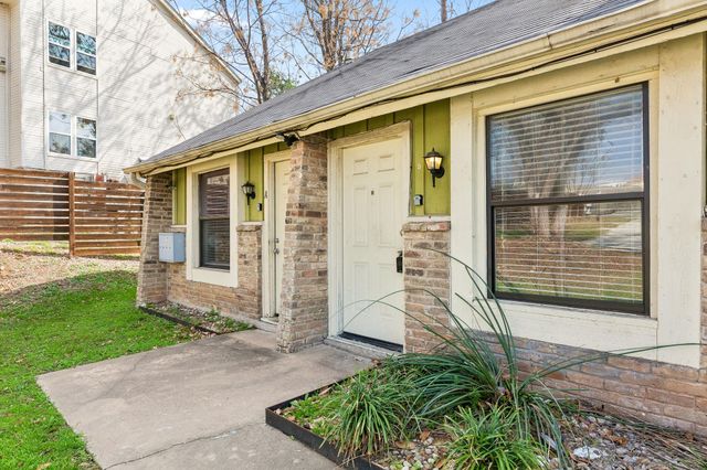 3468 Willowrun DR B, Austin, TX 78704