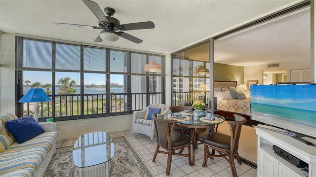 8735 MIDNIGHT PASS ROAD 301B, Sarasota, FL 34242