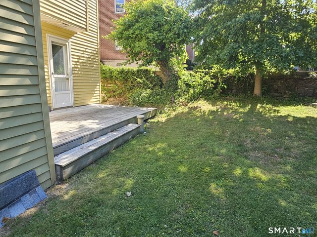 72 Maple Tree Avenue 2, Stamford, CT 06906