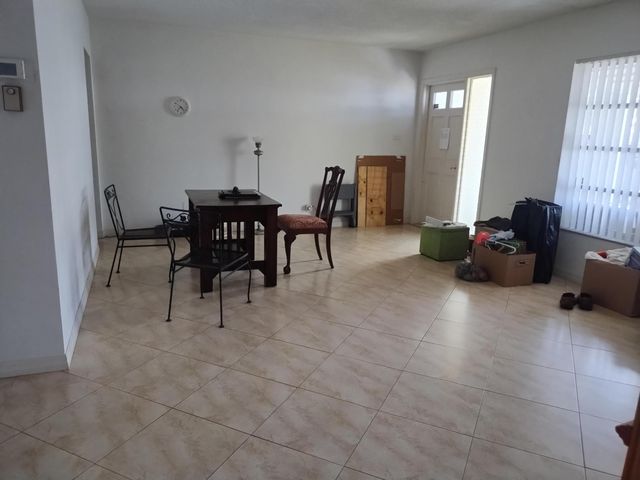6810 NW 75th Street, Tamarac, FL 33321