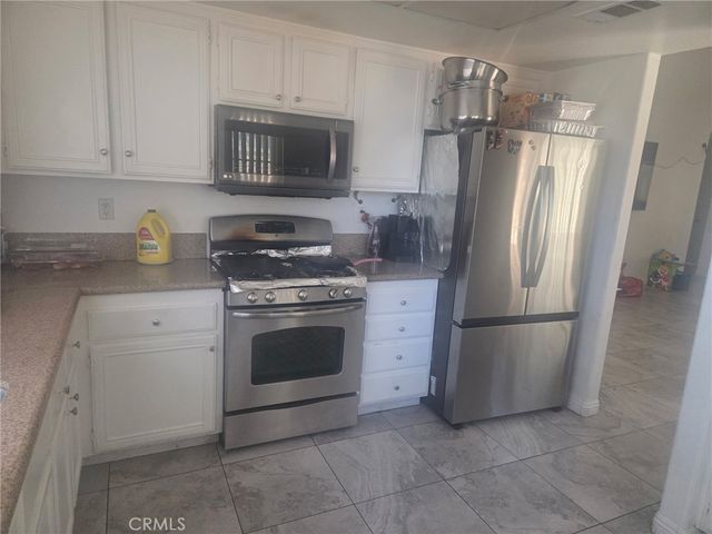 1208 N Fillmore, Rialto, CA 92376