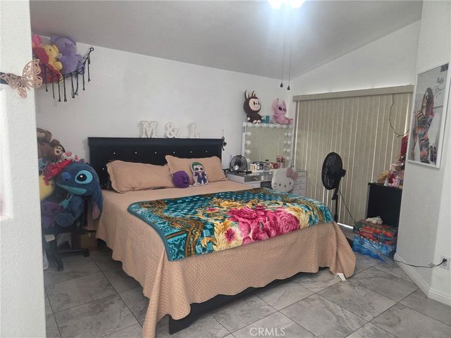 1208 N Fillmore, Rialto, CA 92376