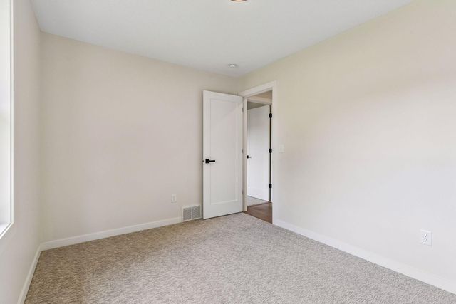 640 Grospoint Lane N, Oakdale, MN 55128