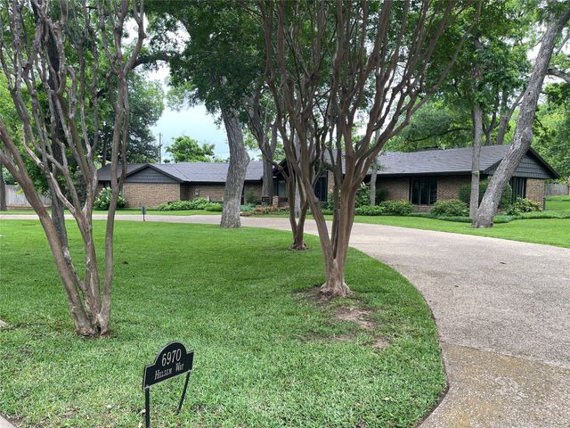 6949 Helsem Way 131, Dallas, TX 75230