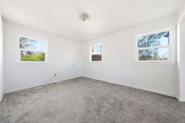 16533 Blue Horse Road, Anderson, CA 96007