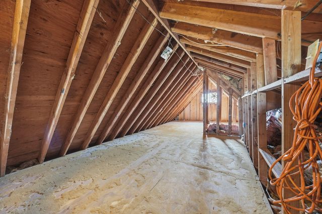 16533 Blue Horse Road, Anderson, CA 96007