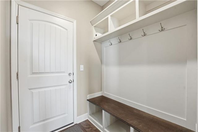 20916 W 190th Place, Spring Hill, KS 66083