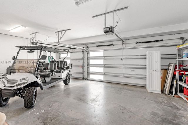 14336 SW 158th Pl, Miami, FL 33196