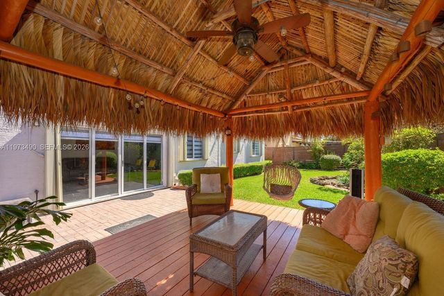 14336 SW 158th Pl, Miami, FL 33196