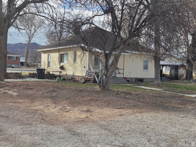 1598 N NORTH STATE ST, Sigurd, UT 84657