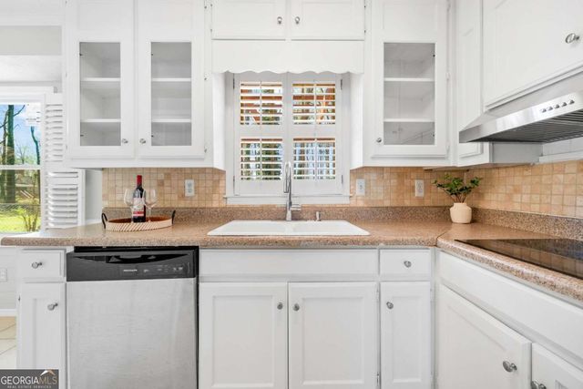 155 King David Drive, Lilburn, GA 30047