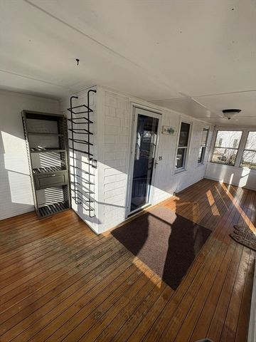 93 Central Street, Rockland, MA 02370