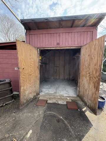 93 Central Street, Rockland, MA 02370