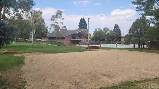 9209 E Nassau Avenue, Denver, CO 80237