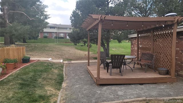 9209 E Nassau Avenue, Denver, CO 80237