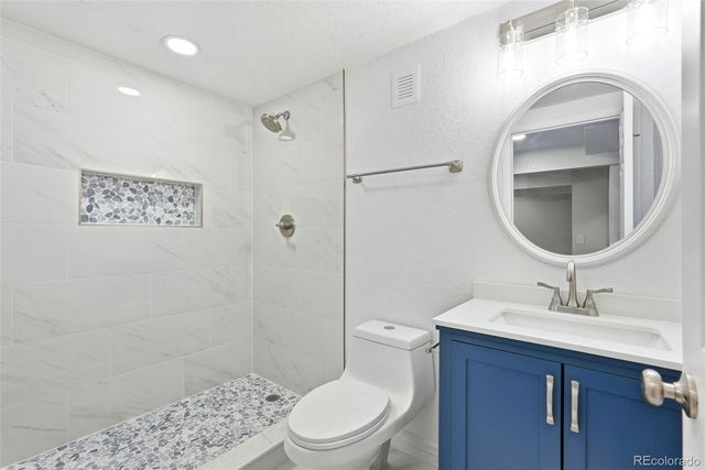 8496 Quay Drive, Arvada, CO 80003