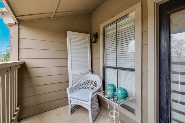 2100 Randy Snow Road 412, Arlington, TX 76011