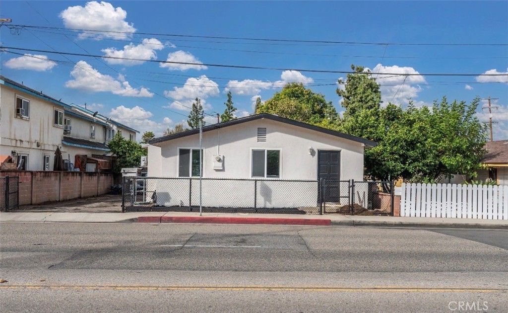 296 S Hewes Street, Orange, CA 92869 — exterior